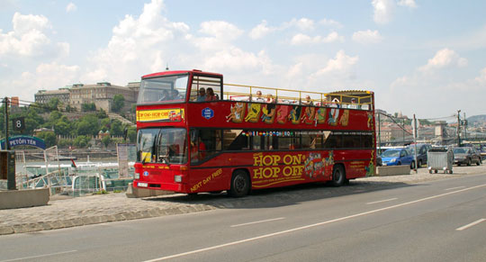 Hop-on-Hop-off-bus-boedapest Boedapest_Hop-on-Hop-off-bus