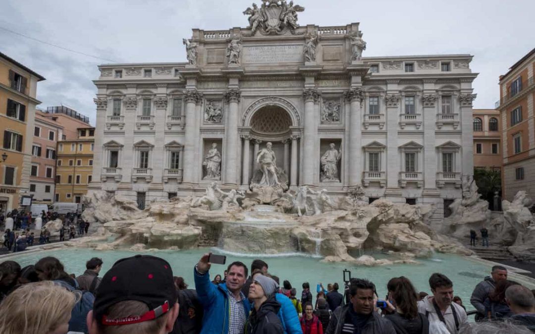Italiaanse steden treffen maatregelen tegen enorme toeristenstroom